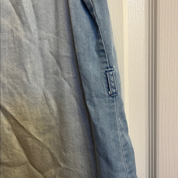 AUW Light Blue Garment - Picture 6 of 6